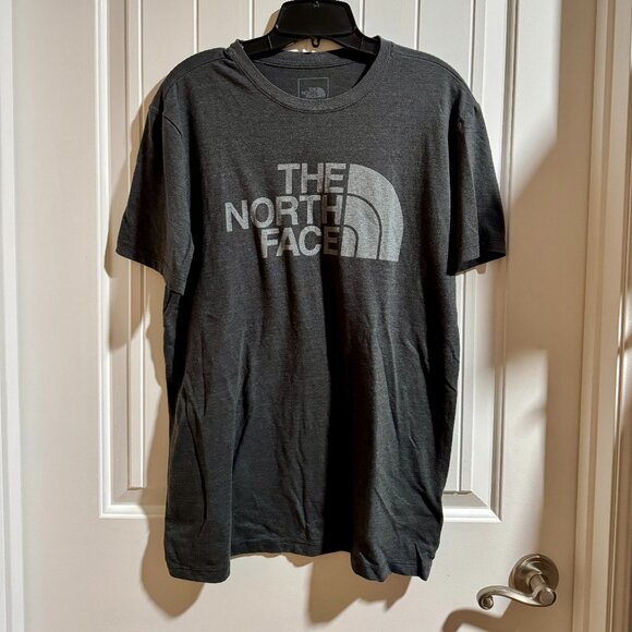 🌄 The North Face Men’s Half Dome Logo T-Shirt L Gray - Picture 1 of 1